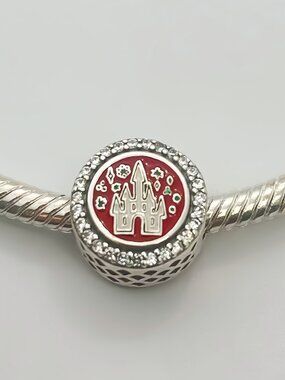 Disney Parks 2022 Merry Christmas Minnie Castle Candy Cane Pandora Charm